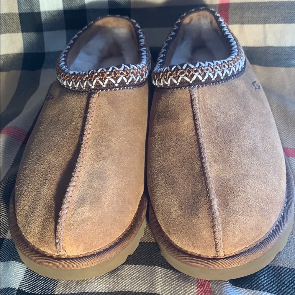 UGG TasmanII Slippers Size 8